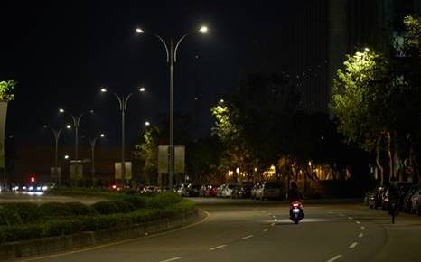 LED智慧路燈系統 二氧化碳排放年減少56.7公噸