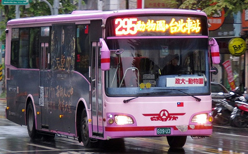北市首批電動公車今年開跑！10月可望正式提供服務