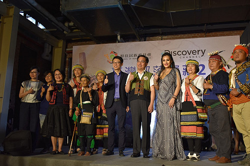 原民文化連Discovery也瘋狂！失傳樂舞、刺繡技藝全球播映