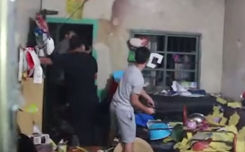 虐殺案網路糾眾動私刑  楊姓嫌犯家遭砸毀3人被捕