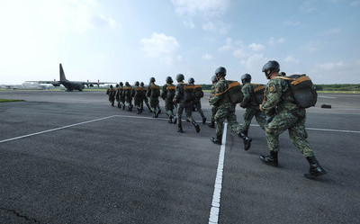 嘉義空軍基地8月11日開放 C-130將性能展示