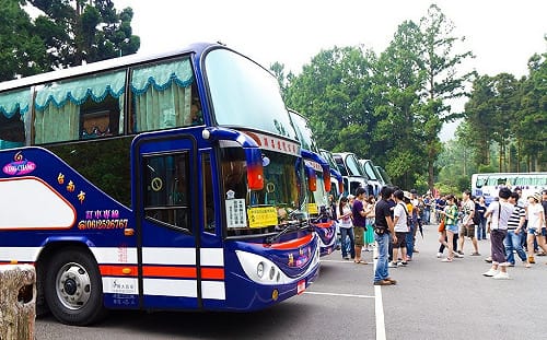 夏季旅遊旺季來臨！搭遊覽車這5項設備hen重要