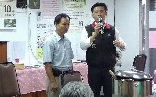 雙北比一比  議員痛批北市重建施政牛步