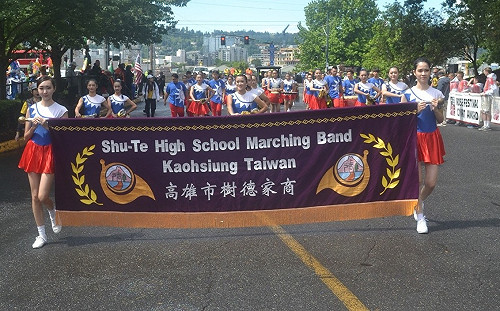 龍舟串連情深姊妹市 高雄、波特蘭締結30週年