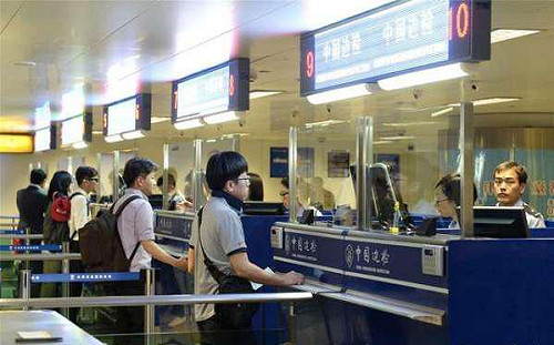 中國新目標：公民出入境通關排隊 不超過半小時