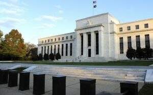 美國通膨緩解！聯準會放緩步調升息兩碼 暗示要到2024年才可能降息