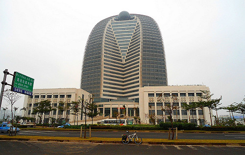 中國政府出手相救海航　外媒及網民質疑「背景不簡單」