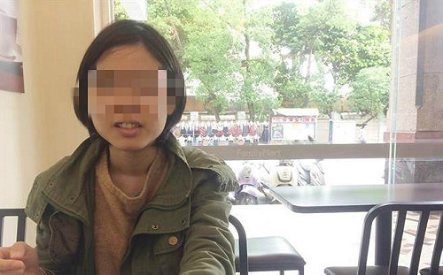 男友涉嫌分屍 女對偵訊警方比中指罵髒話