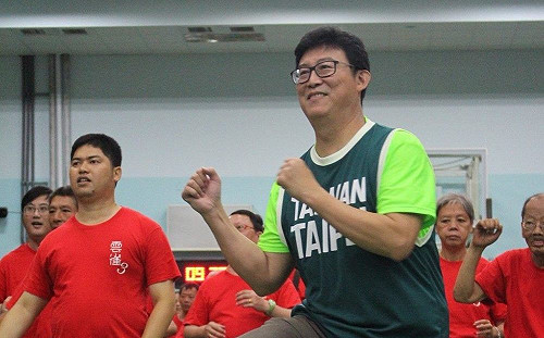 0元票需補300億 柯市府啪啪啪續打姚文智