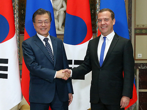 今與蒲亭會談  文在寅：朝鮮半島將不再發生戰爭