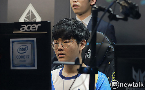 《英雄聯盟》新版本苦練犽宿！閃電狼Betty：常滑出去就送頭