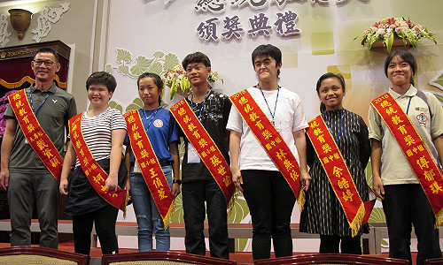 總統教育獎頒獎  11歲抗癌小鬥士來不及領獎 