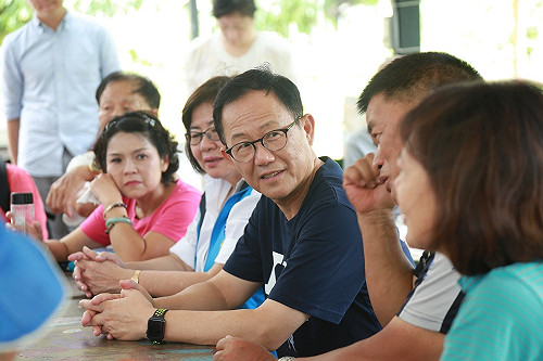颱風假四點下班大塞車 柯文哲遭批麻煩製造者