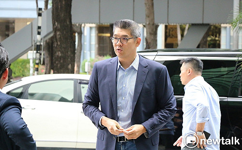 評猶太人以大屠殺聞名  連勝文：柯最好多讀書