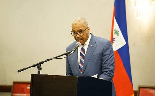 調漲油價引發致命暴亂  海地總理請辭獲准