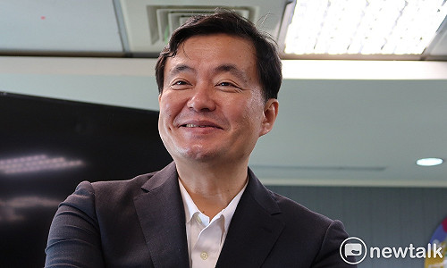 洪耀福：希望國民黨與馬英九綁在一起下沉