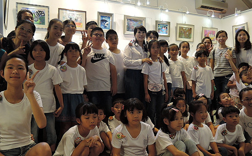 小孩天馬行空化為藝術品 甜甜圈畫畫屋今淡水登場 