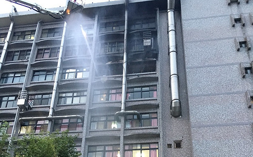 火勢無情！台北醫院宣布今天停止門診、急診