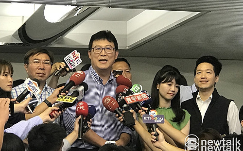 退黨風波後破冰會面！姚文智、高嘉瑜好像牛郎織女要見面