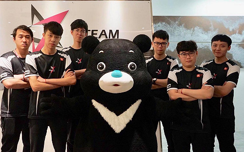 突襲J Team！熊讚體驗當電競選手
