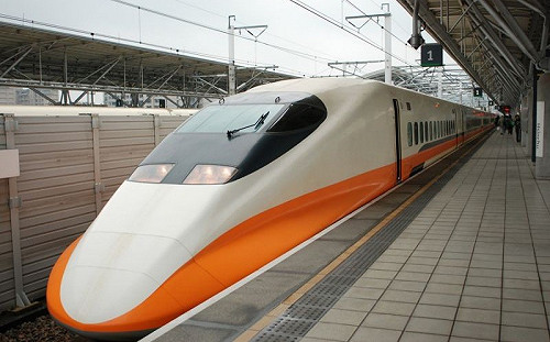 暴雨襲台 高鐵今日(24)全線正常營運