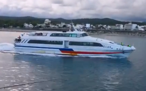 綠島、蘭嶼船班取消  上千人滯留