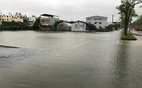 暴雨成災用路人小心！公路總局公布15封閉路段