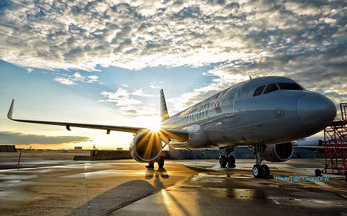 Omicron嚴重打擊 全球8,000航班突喊停 超過一億美國人出遊計畫停擺