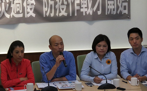 邱議瑩砲火獨漏陳建仁  韓國瑜：不想浪費口水來評論 