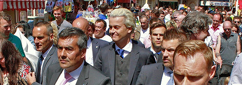 項上人頭遭懸賞  荷極右黨魁急砍伊斯蘭教漫畫賽