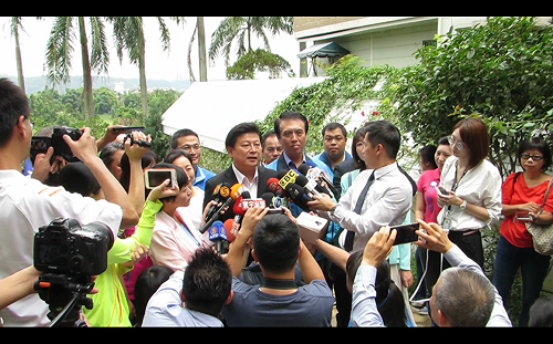 應邀赴洛城演講遭拒發簽證  傅崐萁抗議民進黨聯合美國打壓