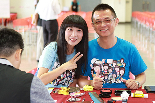 新北淑君阿姨放閃拚議員4連霸 名嘴蔡玉真參選新莊區里長