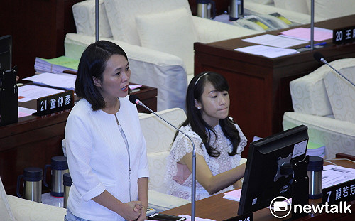 柯P指「遭竊聽」  簡舒培轟轉移焦點：若竊聽直接辭議員