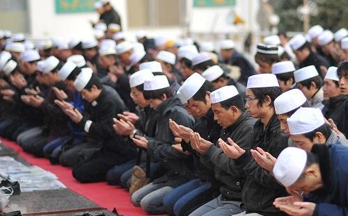 維吾爾族悲歌 中國嚴控新疆癥結點一次看