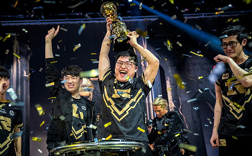 《英雄聯盟》LPL最佳陣容評選公布！Uzi、Karsa入選二隊