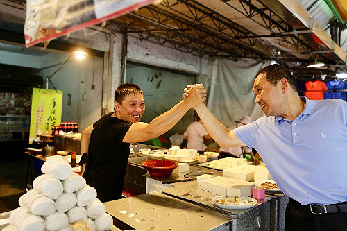 批蘇貞昌不能守護市民健康 侯友宜:怎能說他可以城市治理?