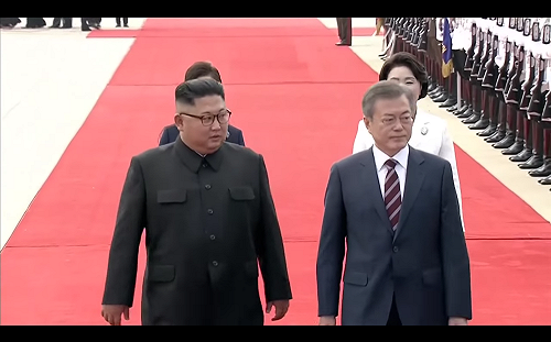 寫新年賀卡給文在寅　金正恩盼明年攜手促進和平