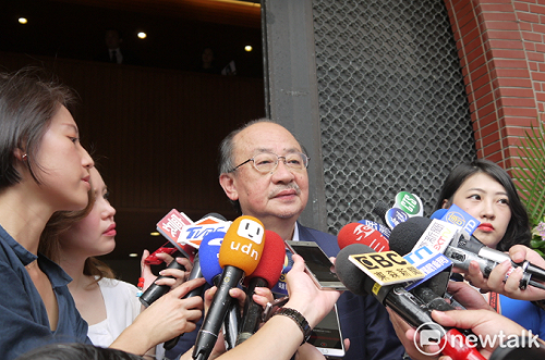 藍綠大惡戰前夕  柯建銘向江啟臣喊話「誰能夠超越侯友宜」