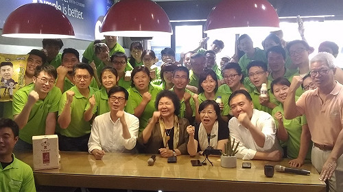 陳菊、陳其邁同台攜手  推動新農業延續進步價值