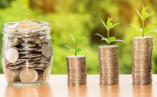 教授月收60萬排後段班？他爆：友年收6百萬不敢去同學會