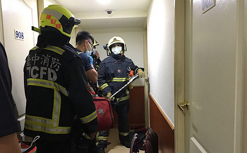 才租出去9天 破門驚見失聯2房客陳屍屋內