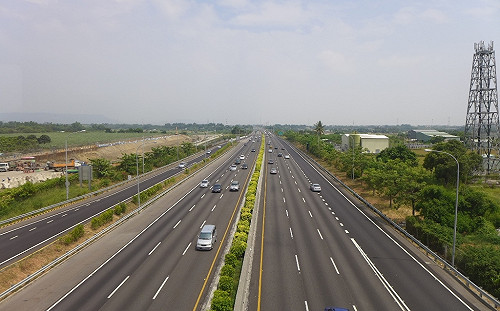 元旦連假國道疏運！1/1夜間免收費時段延長至上午10時