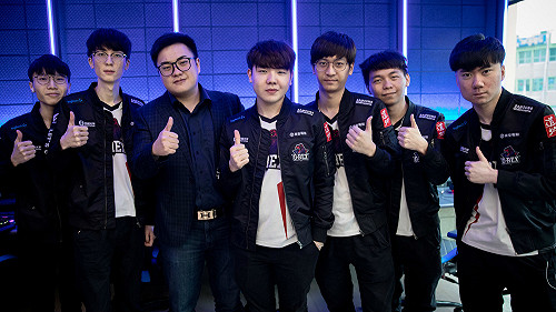 英雄聯盟世界賽》入圍賽Day3！C9、GRX劍指第一不能輕敵