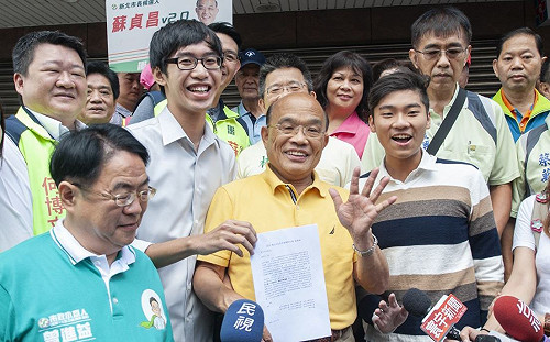 學生青年論壇邀參選人辯論 蘇貞昌允諾參加並籲侯「不要再躲了」