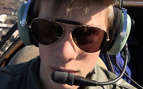 （影）「酷斃了！」美18歲少年駕機環球 闖台灣領空遭F-16攔截