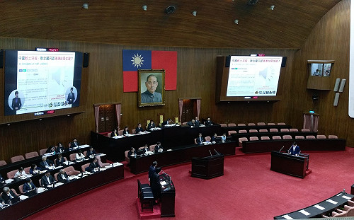 防杜中國居住證「國際效應」 賴揆允諾本會期送出修正法案