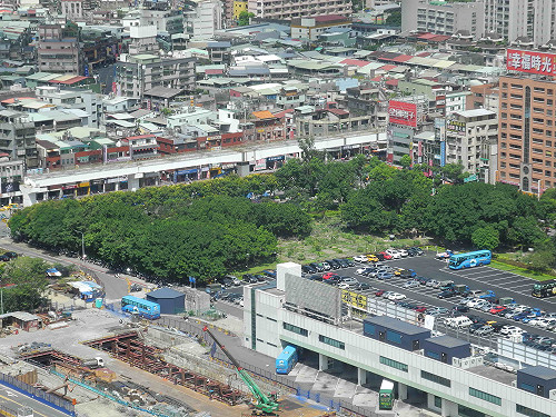新北表演中心延宕13年 朱立倫：土地是文化部的