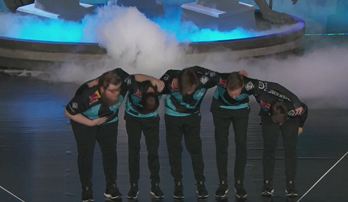 英雄聯盟世界賽》韓國五連霸紀錄中止！北美C9橫掃AFs進四強