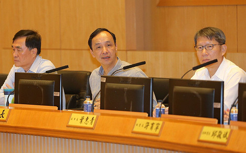 朱立倫兩度回擊六都病床之末  點名陳建仁該道歉