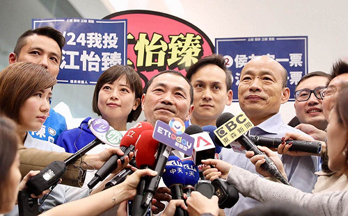 韓國瑜侯友宜三度合體 拉抬新北議員「水龍頭連線」